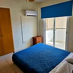 Apartament Niki's Coastal Escape *
