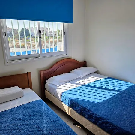 Niki's Coastal Escape * Lárnaca